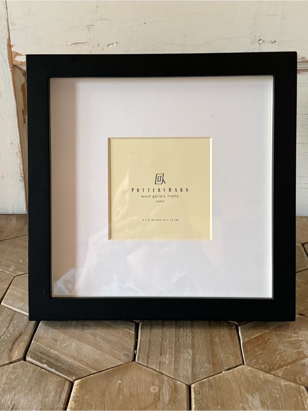 Pottery Barn Wood Gallery Frame,Bestseller, Black,
New w/o Tags